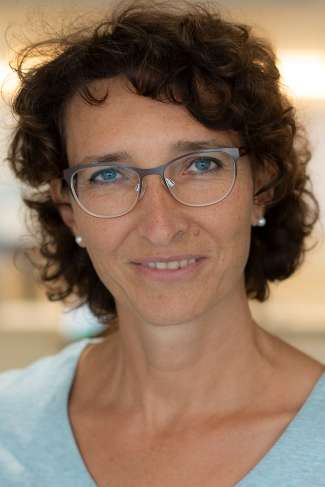 DR. E. MEIER